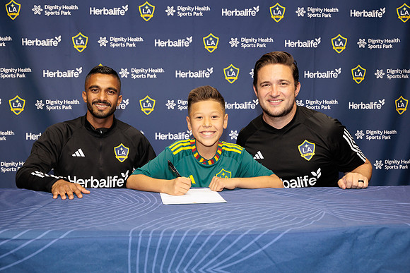 061025_LA_GALAXY_RM_017