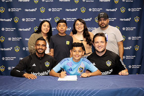 061025_LA_GALAXY_RM_032