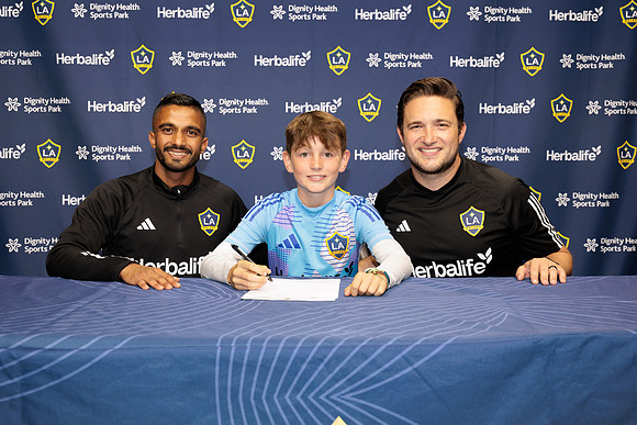 061025_LA_GALAXY_RM_051