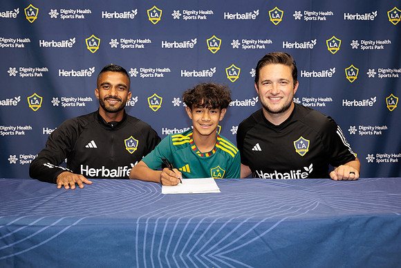 061025_LA_GALAXY_RM_029