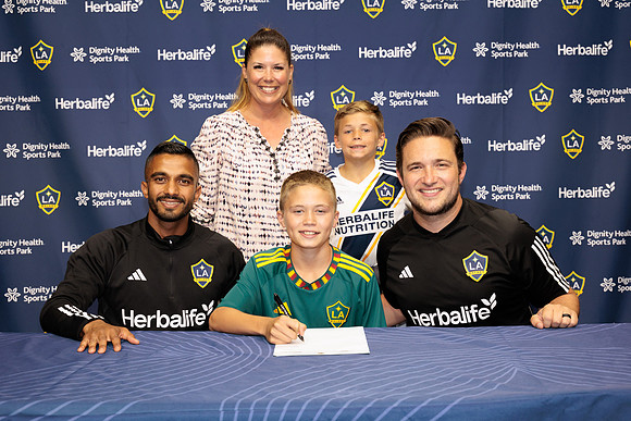 061025_LA_GALAXY_RM_022