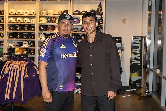 081025_LA_GALAXY_SR_0048