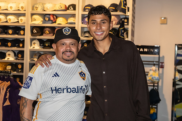 081025_LA_GALAXY_SR_0066