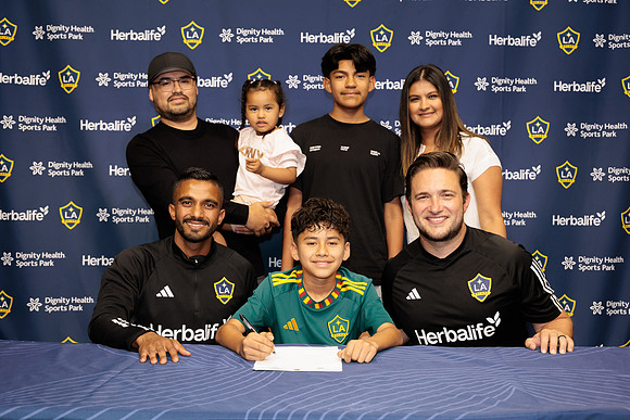 061025_LA_GALAXY_RM_060
