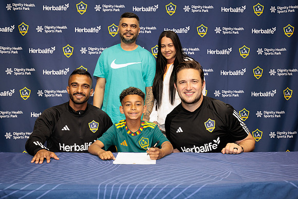 061025_LA_GALAXY_RM_046