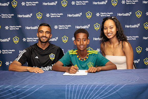 061025_LA_GALAXY_RM_068