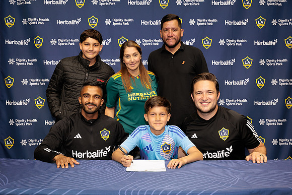 061025_LA_GALAXY_RM_035